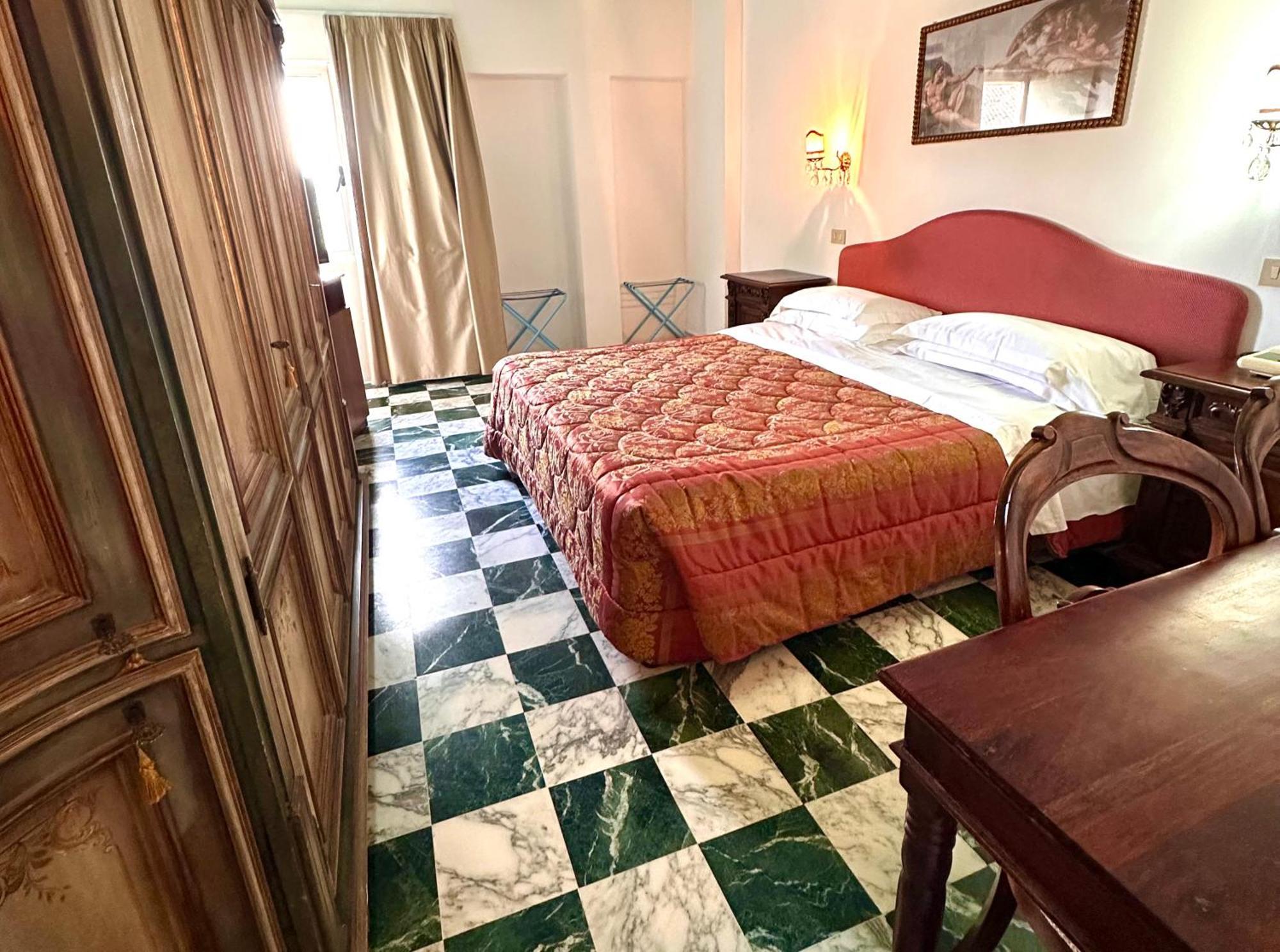 Albergo Hotel Raffaello Urbino Exterior foto