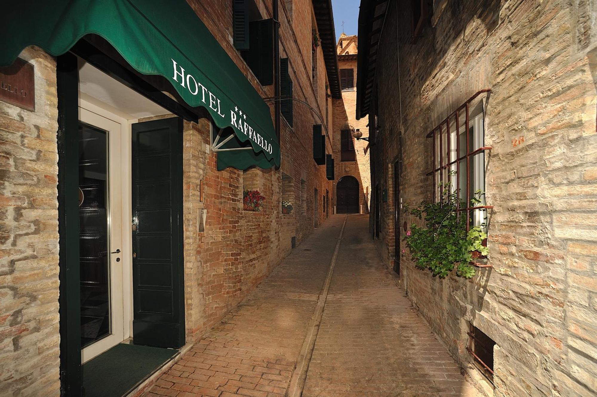 Albergo Hotel Raffaello Urbino Exterior foto