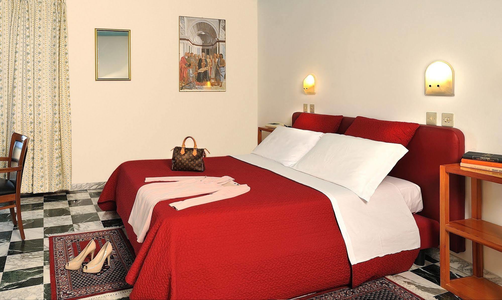Albergo Hotel Raffaello Urbino Exterior foto